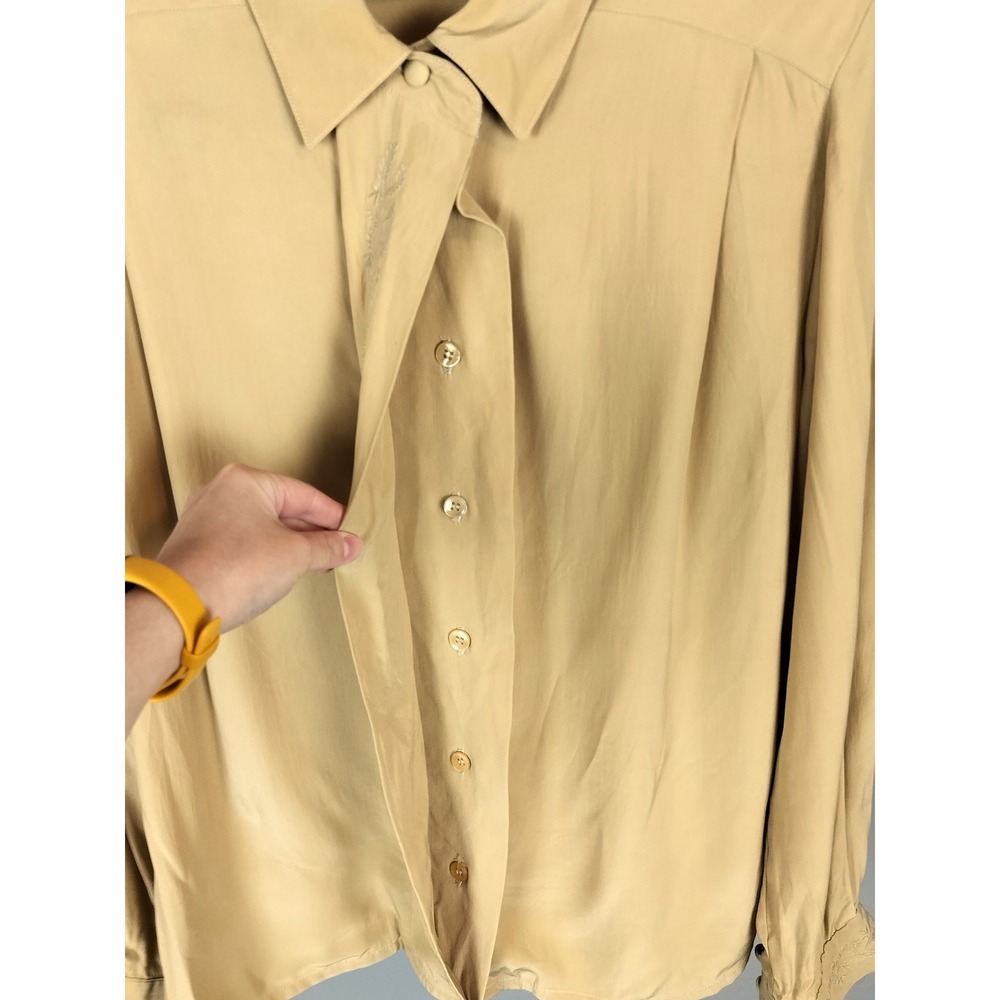 Vintage Silk Embroidered Button Down Blouse Sand Tan 6 Peter Nygard - Picture 4 of 7
